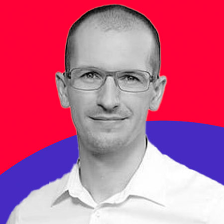 Portrait of Andre Neubauer - CTO at Trusted Shops & Tech Advisor for startups. He is guest at the 34th episode of Thomas Kohler's The People Factor Podcast.