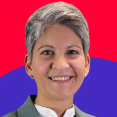 A Portrait of Alexandra Meier, Manager Talent Acquisition & Employer Branding at Proalpha Group. She is guest at the 133rd episode of The People Factor Podcast with Thomas Kohler & Yeliz Castillo.