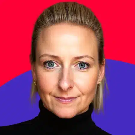 A Portrait of Nina Kirr, Senior Vice President People & Culture at Proalpha. She is guest at the 132nd episode of The People Factor Podcast with Thomas Kohler & Yeliz Castillo.